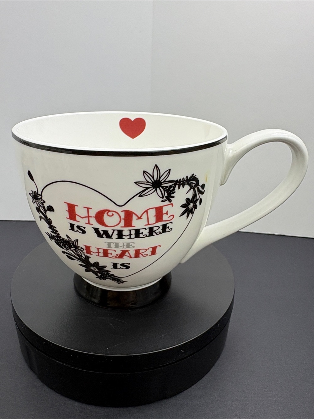 Portobello by Inspire Mug "Home Is Where The Heart Is" Pedestal Footed